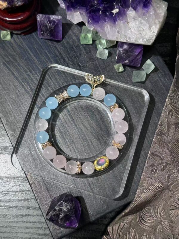 Cancer-exclusive crystal bracelet