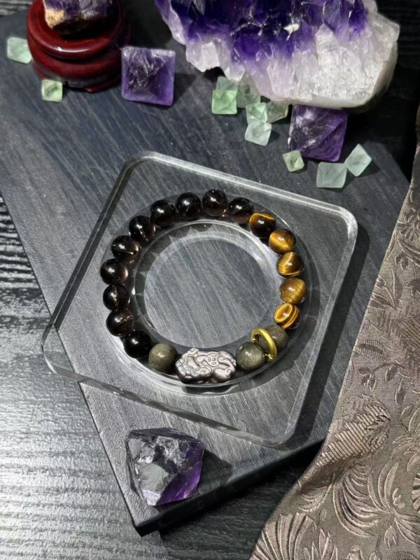 Capricorn Exclusive Crystal Bracelet
